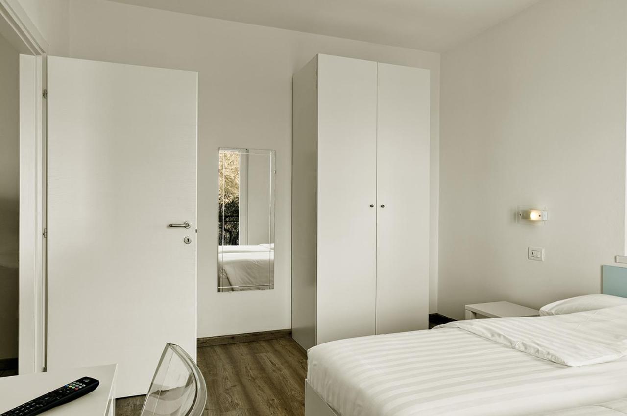 Casa Antonio Apartment มัลเชซิเน ภายนอก รูปภาพ