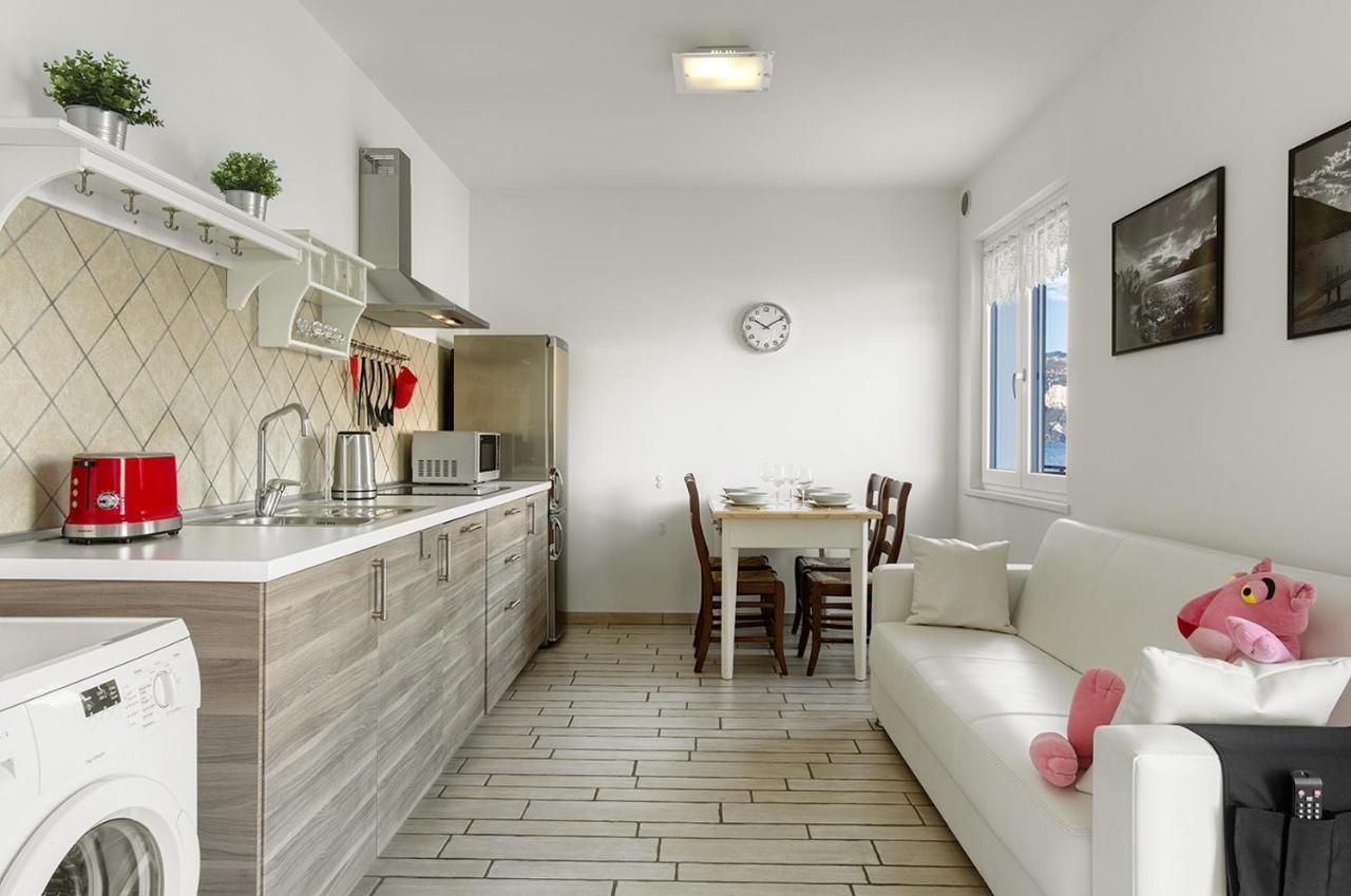 Casa Antonio Apartment มัลเชซิเน ภายนอก รูปภาพ